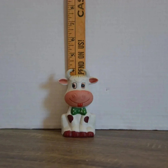 Vintage Cow Shaped Porcelain  Bell - Picture 4 of 4